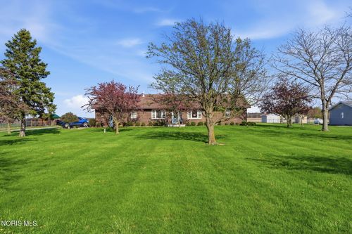 13883 Township Road 67, Findlay, OH, 45840-9092 | Card Image