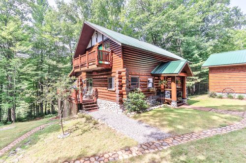 2385 Robin Rd, ARBOR VITAE, WI, 54568-9578 | Card Image