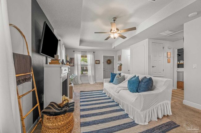 8820 Smiley Ct, House other with 3 bedrooms, 2 bathrooms and 2 parking in Pensacola FL | Image 8