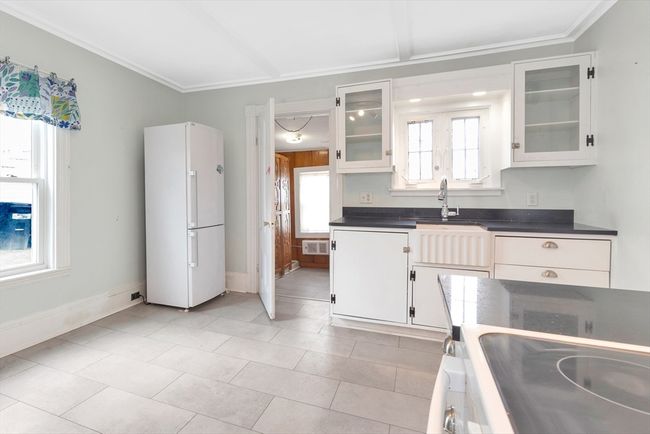 22 Lookout St, House other with 3 bedrooms, 2 bathrooms and 2 parking in Gloucester MA | Image 26