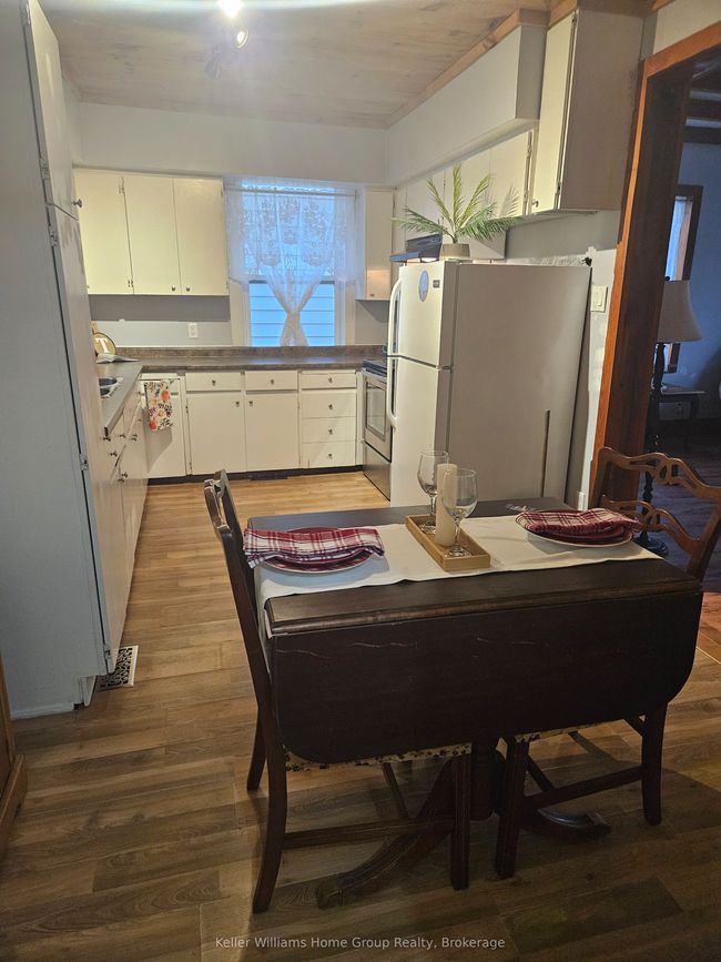106 William St, House other with 3 bedrooms, 2 bathrooms and 4 parking in Neustadt ON | Image 43