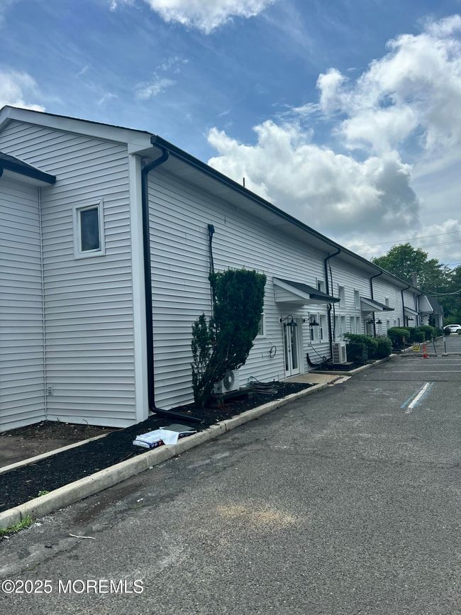 457 Broad St, Home with 0 bedrooms, 0 bathrooms and null parking in Shrewsbury NJ | Image 6