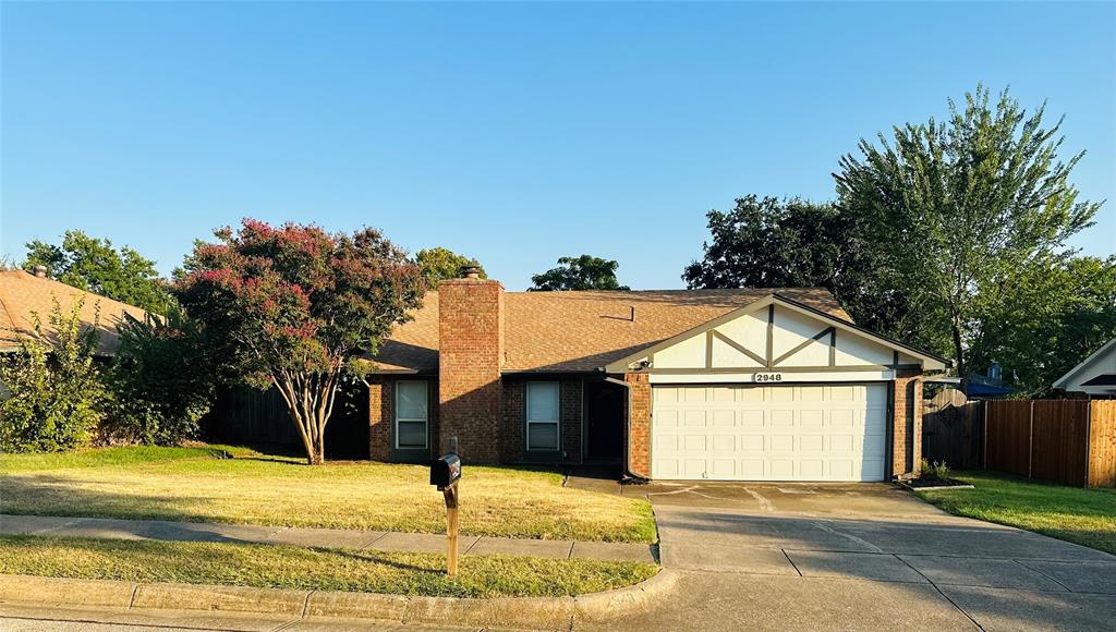 Woodbridge Dr, Bedford, TX 76021