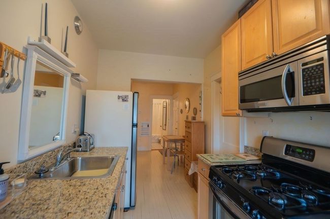 APT-4 - 22 Atlantic St, Condo with 1 bedrooms, 1 bathrooms and null parking in Lynn MA | Image 7