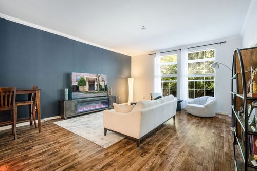 103-2305 Worthington St, Dallas, TX, 75204-2745 | Card Image