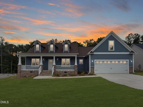 272 Seahawk Way, Zebulon, NC, 27597-5555 | Card Image