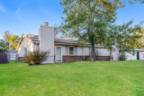 4355 Central Valley Dr, Hermitage, TN, 37076-2603 | Card Image