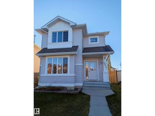 3927 160 Ave Nw, Edmonton, AB, T5Y3J7 | Card Image