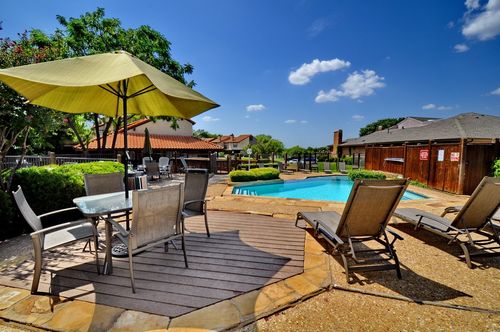 apt-17c-2610 Lakehill Ln, Carrollton, TX, 75006-4774 | Card Image