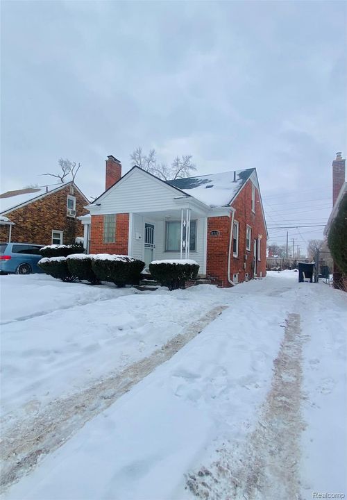18922 Fenmore St, Detroit, MI, 48235-3066 | Card Image