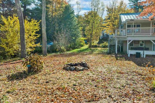 15 Penn Ave, Deerfield, NH, 03037-1129 | Card Image