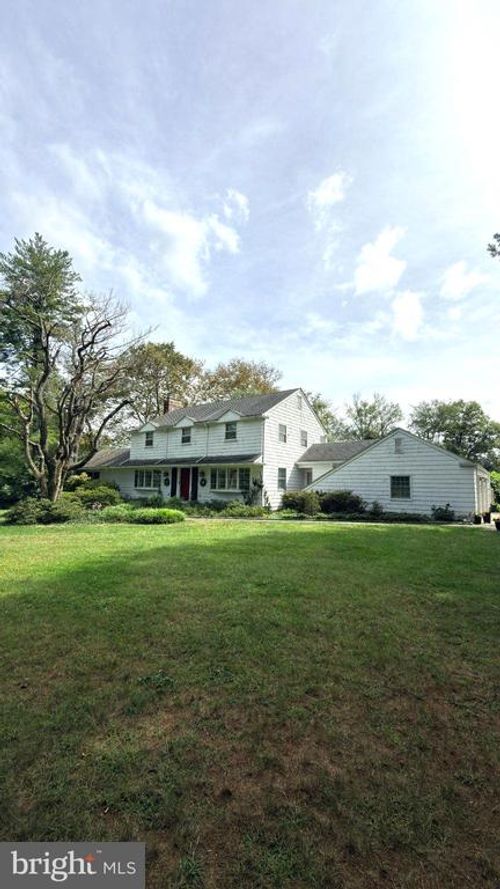 339 Raymond Rd, Princeton, NJ, 08540-9640 | Card Image