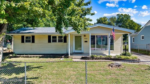 13321 Horncastle Way, Louisville, KY, 40272-1321 | Card Image