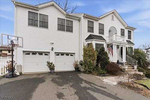 26 Eldora Rd, Parsippany, NJ, 07054-3911 | Card Image