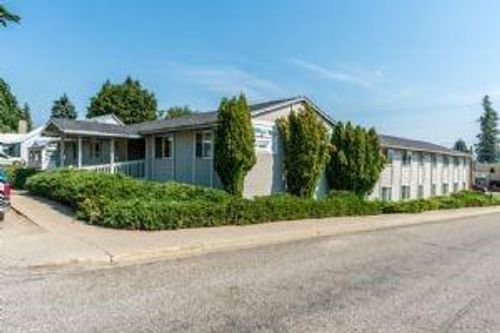 100 N Spokane Ave, Newport, WA, 99156-9072 | Card Image