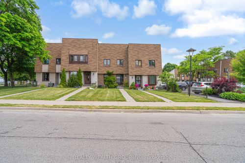 41-189 Springhead Gdns, Richmond Hill, ON, L4C5C7 | Card Image