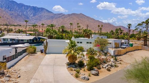 2723 N Junipero Ave, Palm Springs, CA, 92262-1829 | Card Image