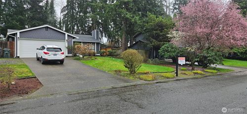 16111 97th Avenue Ct E, Puyallup, WA, 98375-9626 | Card Image