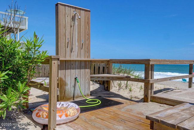 2403 - 2403 Surfrider Cir, Condo with 3 bedrooms, 2 bathrooms and null parking in Kure Beach NC | Image 29
