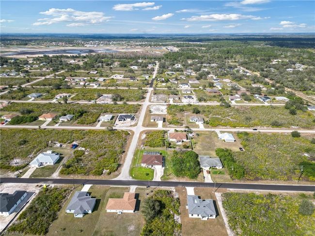 3129 71 St St W, House other with 3 bedrooms, 2 bathrooms and 2 parking in LEHIGH ACRES FL | Image 27