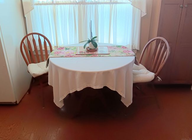 58 Southwick Ave, House other with 3 bedrooms, 1 bathrooms and null parking in Waterbury CT | Image 6