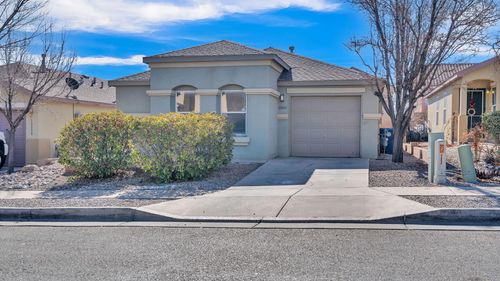 10804 Gentry Ln Sw, Albuquerque, NM, 87121-3641 | Card Image