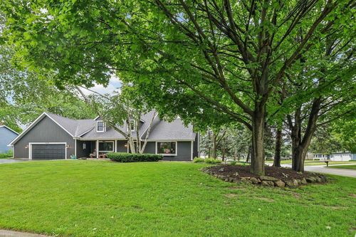 740 Glenwood Ct, Jefferson, WI, 53549-1901 | Card Image