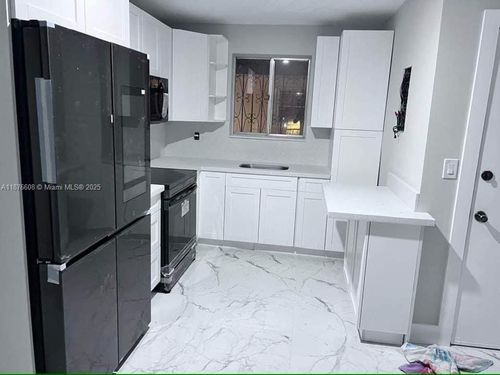 apt-10-47 Nw 47th Ave, Miami, FL, 33126-5293 | Card Image