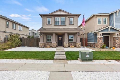 1207 Rojo St, Winters, CA, 95694-1863 | Card Image