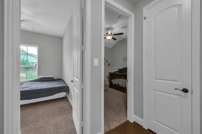 31268 New Forest Park Ln, House other with 4 bedrooms, 2 bathrooms and 3 parking in Spring TX | Image 31