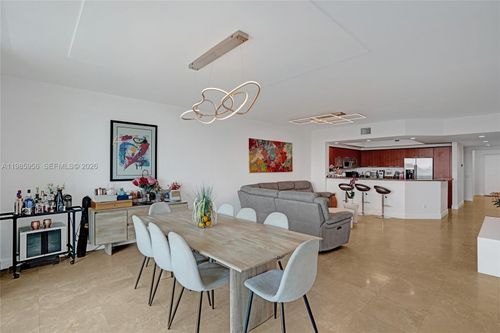 apt-803-14951 Royal Oaks Ln, North Miami, FL, 33181-2476 | Card Image