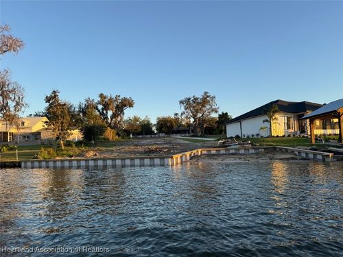 1232 County Road 17 N, Lake Placid, FL, 33852-9699 | Card Image