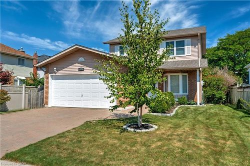2181 Cleaver Ave, Burlington, ON, L7M3W5 | Card Image