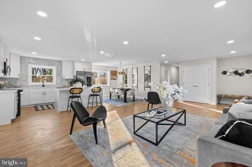 4405 Laurel Rd, ALEXANDRIA, VA, 22309-2522 | Card Image