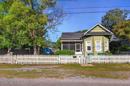 1215 36th Avenue, Gulfport, MS, 39501 | Card Image