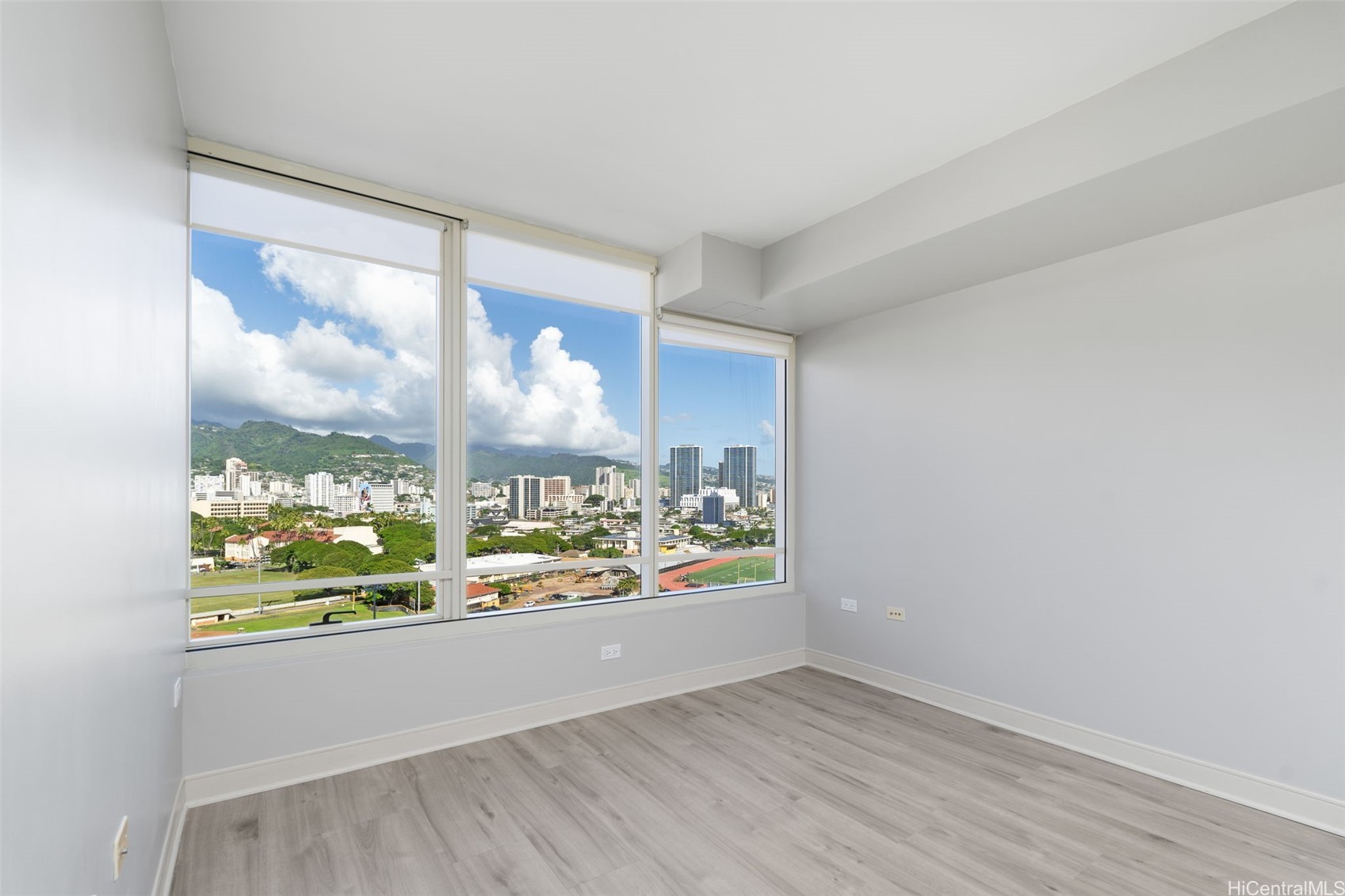Residential in Honolulu 4