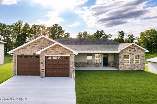 782 Vine Dr, Holts Summit, MO, 65043-4401 | Card Image