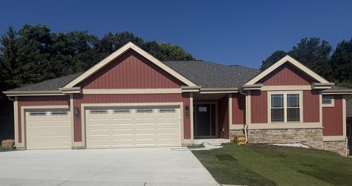 3 Savannah Pkwy, Deerfield, WI, 53531-9363 | Card Image