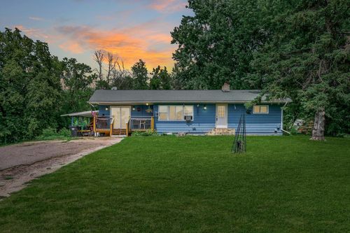 7724 Pioneer Rd, Wyoming, MN, 55092-9305 | Card Image