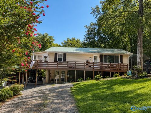 181 Hilltop Dr, Guntersville, AL, 35976-8407 | Card Image