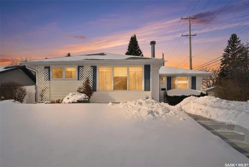 3 Valens Dr, Saskatoon, SK, S7L3R8 | Card Image