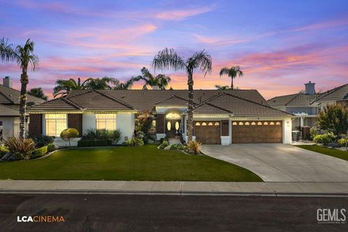 6727 Park West Circle, Bakersfield, CA, 93308 | Card Image