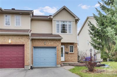 196 Claridge Dr, Townhouse with 3 bedrooms, 2 bathrooms and 2 parking in Nepean ON | Image 1