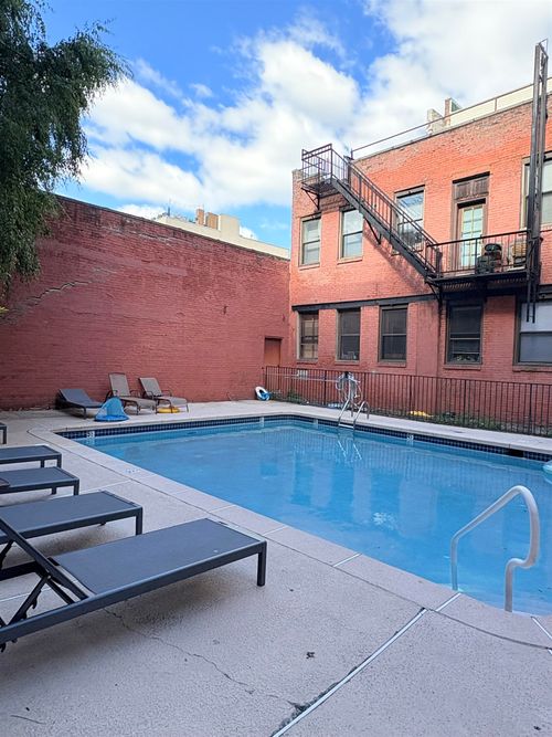 3h-222 Grand St, Hoboken, NJ, 07030-2589 | Card Image