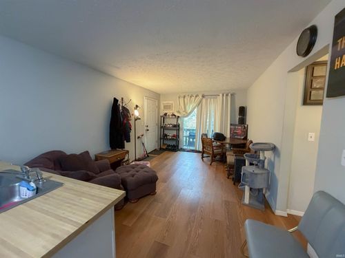 apt-312-320 Brown St, West Lafayette, IN, 47906-3256 | Card Image