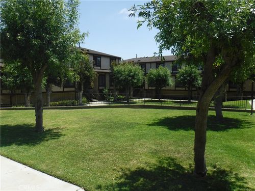 unit-72-515 W Gardena Blvd, Gardena, CA, 90248-2670 | Card Image
