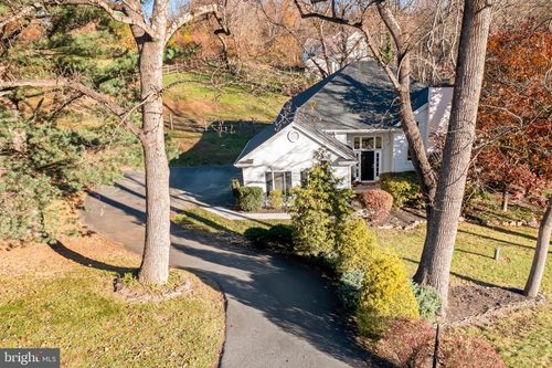 208 Wills Farm Rd, LINCOLN UNIVERSITY, PA, 19352-9396 | Card Image