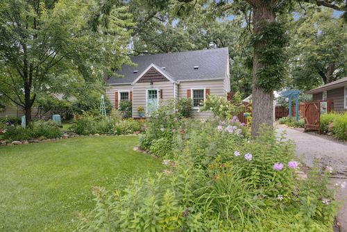 1512 8th Ave N, Saint Cloud, MN, 56303-1408 | Card Image