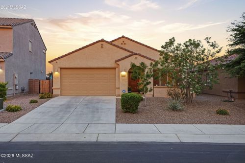 10818 W Claxton Drive, Marana, AZ, 85653 | Card Image