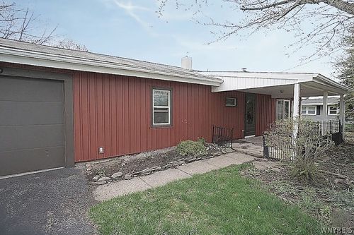 5788 Fairview Dr, Sanborn, NY, 14132-9248 | Card Image
